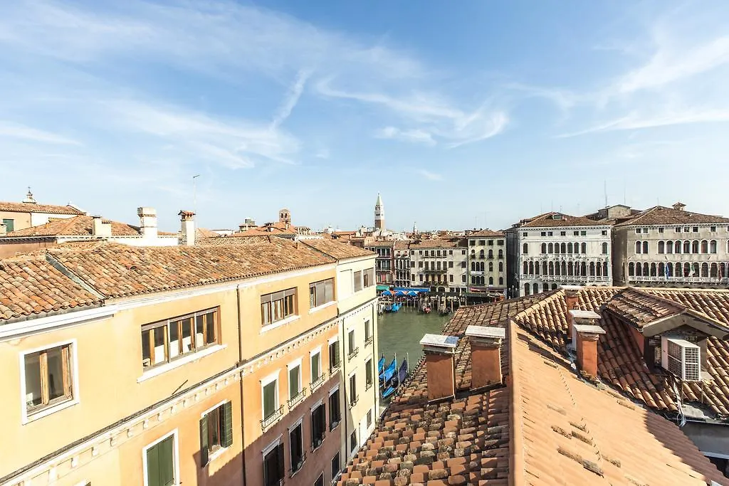 Grand Canal Design Apartment Venedik